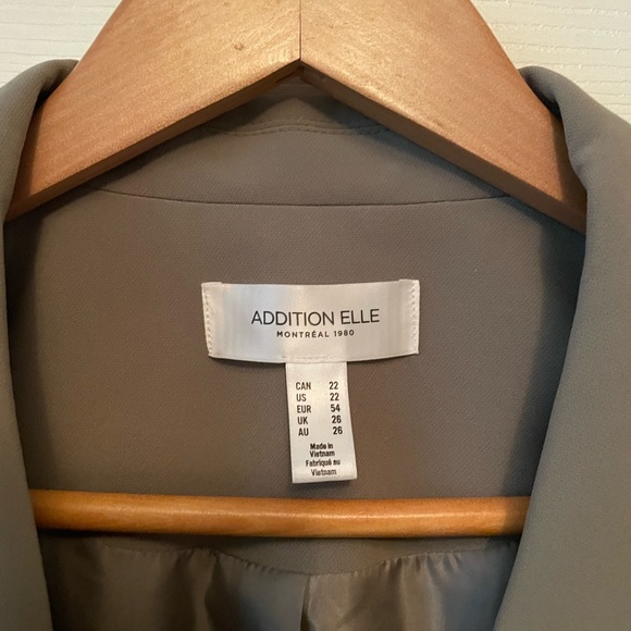 Addition Elle blazer with belt - Picture 3 of 3